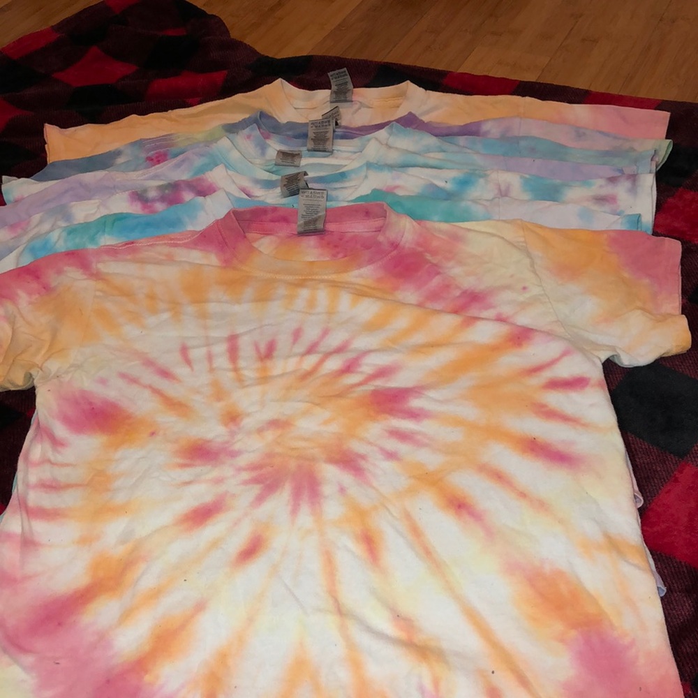 7 tie-dye shirts
